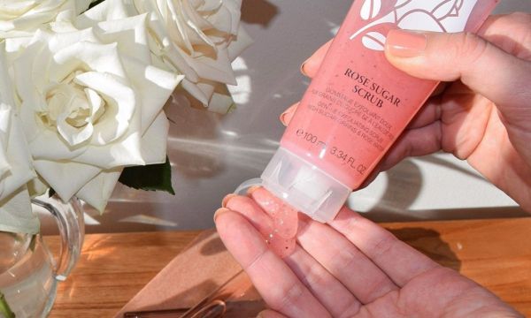 Μανδελικό οξύ: Το απόλυτο skincare συστατικό για λάμψη και αντιγήρανση