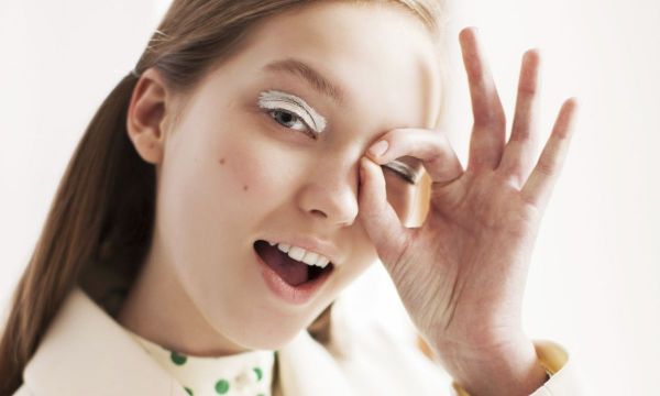 5 tips για να αποφύγεις το botox στο μέτωπο όσο περισσότερο μπορείς