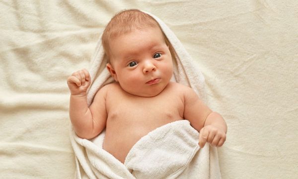 Πόσο συχνά πρέπει να κάνουμε μπάνιο το μωρό;