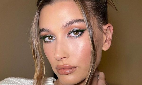 Party Season Goals! Το πράσινο eyeliner είναι must τα φετινά Χριστούγεννα