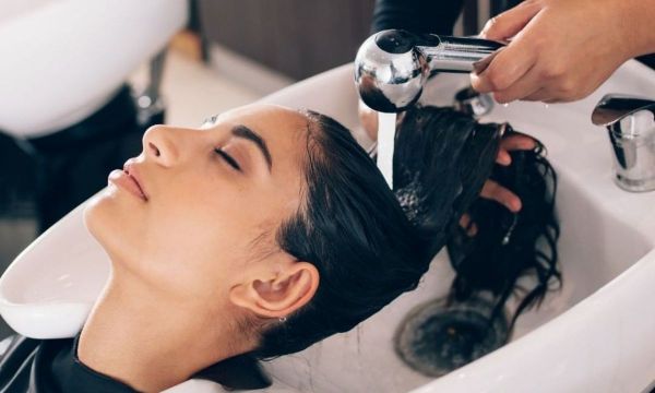 Πιτυρίδα και κνησμός; Υπάρχει ένα μυστικό που δεν ξέρεις ότι πετυχαίνει