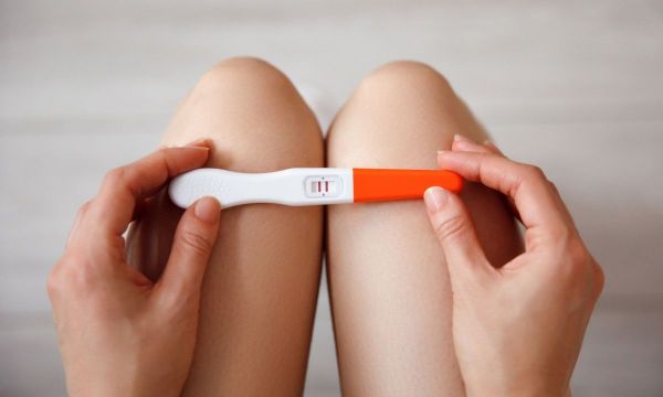 Γιατί το τεστ εγκυμοσύνης μπορεί να βγει θετικό ενώ δεν είσαι έγκυος;