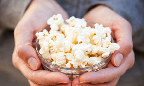 Είναι το ποπ κορν ένα υγιεινό σνακ;