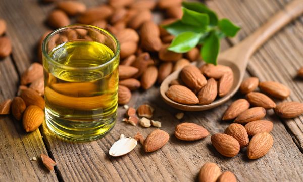 Πιθανότητα καρκίνου: Τι ισχύει για τα έλαια, τους ξηρούς καρπούς και τους σπόρους