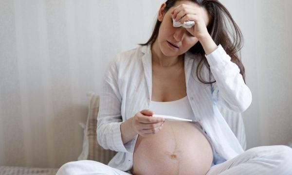 Γρίπη: Οι συστάσεις των ειδικών για τον εμβολιασμό των εγκύων