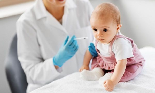 Όλα τα παιδιά πρέπει να εμβολιαστούν για τη γρίπη λέει το CDC