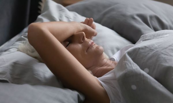 Ποιο είναι το Νο. 1 σύμπτωμα καρδιακής προσβολής που αγνοούν οι περισσότεροι;