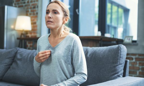 Ποια διατροφή μειώνει έως και 92% τις εξάψεις της εμμηνόπαυσης – Έρευνα