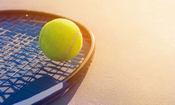 5 λόγοι που το τένις είναι ιδανική άσκηση για κάθε ηλικία