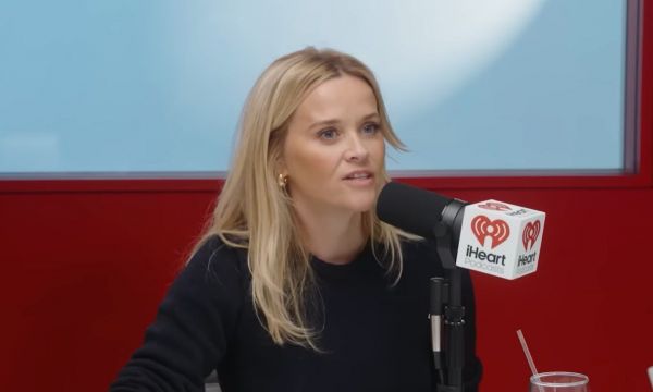 Γιατί η Reece Witherspoon πήγε σε υπνωτιστή – Τι λένε ψυχολόγοι για την περίπτωσή της