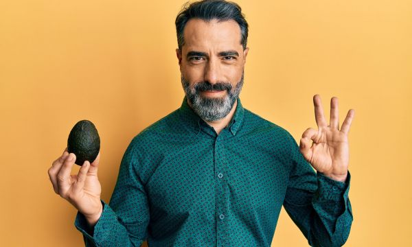 Τροφές για τη βελτίωση της μνήμης και της συγκέντρωσης στους ηλικιωμένους
