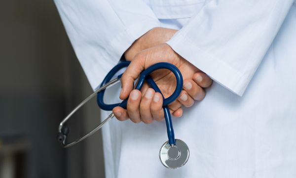 24ωρη απεργία στην Υγεία: Γιατί απεργούν γιατροί και εργαζόμενοι στο ΕΣΥ