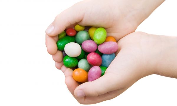 Παιδί 2,5 ετών παραλίγο να πνιγεί με καραμέλα - Σώθηκε χάρη στις Πρώτες Βοήθειες
