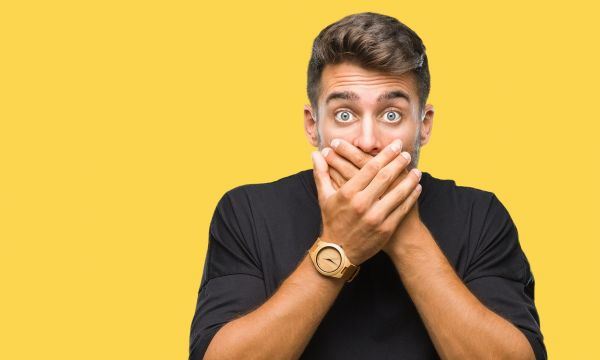 Τι προκαλεί τον λόξιγκα και πώς να τον αντιμετωπίσετε