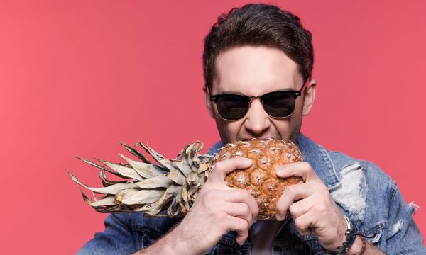 Οι τροφές που σας κάνουν να μυρίζετε πιο ελκυστικά