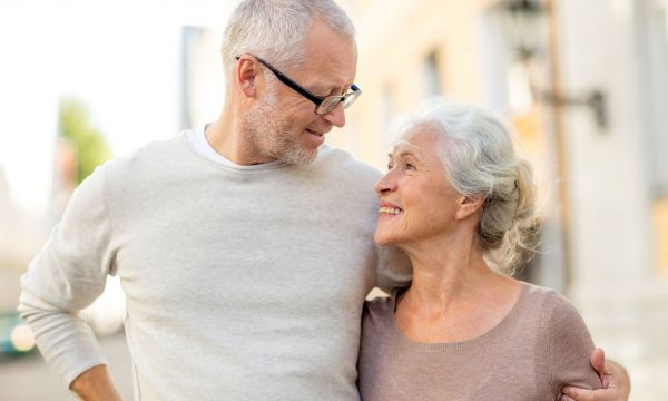 Αλτσχάιμερ: Ο αριθμός των καθημερινών βημάτων που καθυστερεί τη γνωστική εξασθένηση