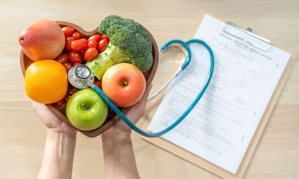 Καρδιακή ανεπάρκεια: Τι να τρώτε και τι να αποφεύγετε για μια πιο δυνατή καρδιά