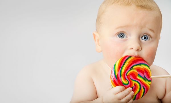 Η κατανάλωση ζάχαρης τις πρώτες 1.000 ημέρες της ζωής επηρεάζει την καρδιακή υγεία για πάντα