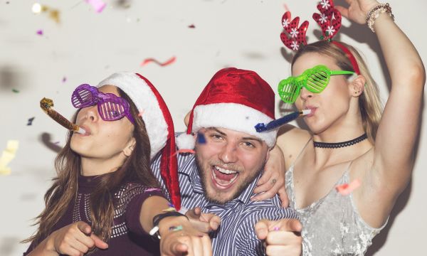 Χριστουγεννιάτικη συνήθεια μπορεί να σας αφήσει φαλακρούς - Εξαιρετικά μεταδοτικός μύκητας