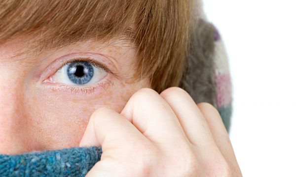 6 συμβουλές για μείωση κινδύνου εμφάνισης ηλιακών κηλίδων την επόμενη φορά που θα βγείτε έξω