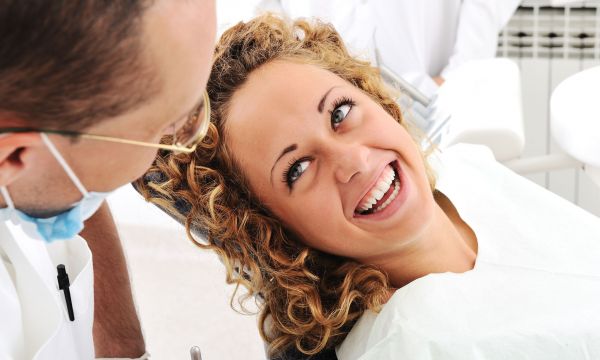 Κατάθλιψη: Γελάνε όλοι οι ασθενείς με νέο φάρμακο. Κυριολεκτικά