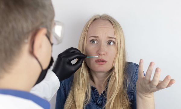 Μην υποτιμάτε ποτέ την μειωμένη όσφρηση: Συνδέεται με πάνω από 130 ασθένειες