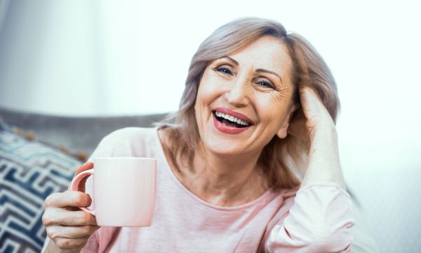 Οστεοπόρωση: Τι κάνει το τσάι που δεν το κάνει ο καφές