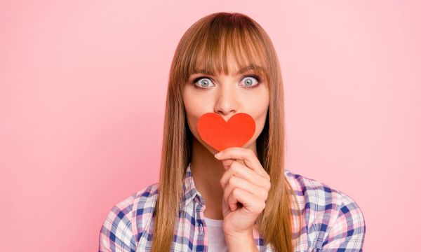 Πώς η κακή υγεία των δοντιών συνδέεται με καρδιακό επεισόδιο