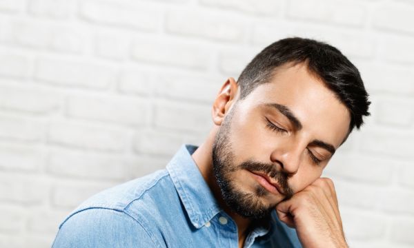 7 ύπουλα σημάδια ότι έχετε χαμηλό σίδηρο, σύμφωνα με διαιτολόγο