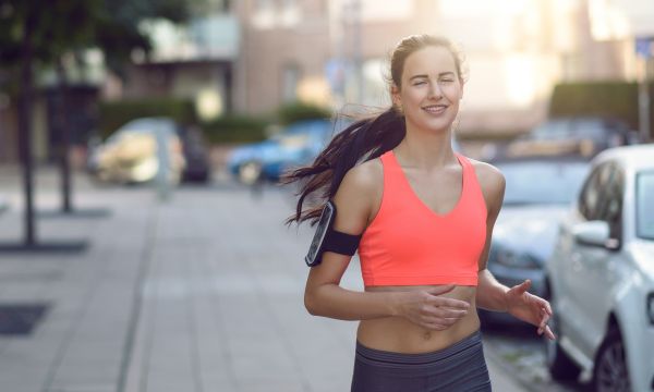 Πώς να ξεκινήσετε με ασφάλεια τακτικό τρέξιμο και να το τηρήσετε