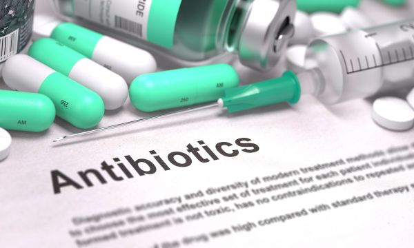 Αποσύρθηκε κοινό αντιβιοτικό - Δημιουργείται «θεραπευτικό κενό» στην αντιμετώπιση σοβαρών λοιμώξεων
