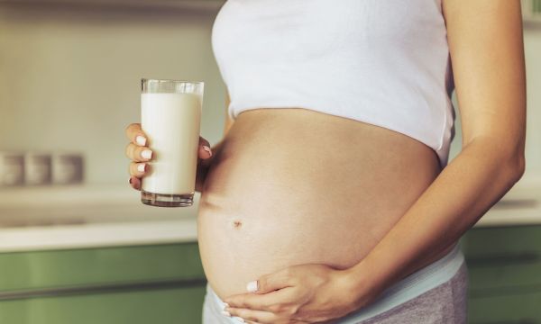 Νεογέννητο πέθανε από λιστέρια – Η μητέρα έπινε ωμό γάλα στην εγκυμοσύνη
