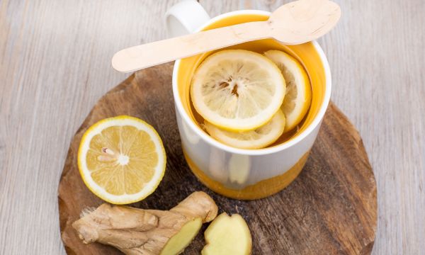 Η καλύτερη στιγμή για να πιείτε τσάι τζίντζερ για τόνωση του μεταβολισμού