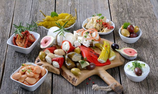 Τι πολύτιμο προσφέρουν τα λαχανικά τουρσί