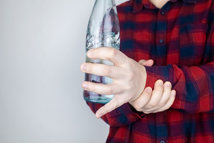 A Patient With Parkinson's Disease Has Trembling Hands