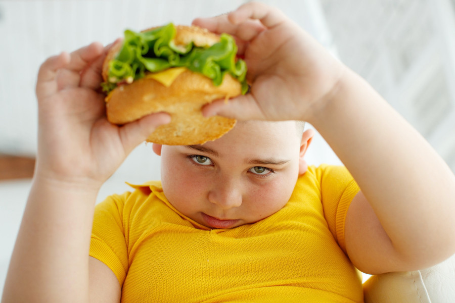 Metabolic-Disorders-Childhood-Obesity-Overweight-Obese-Fat-Boy
