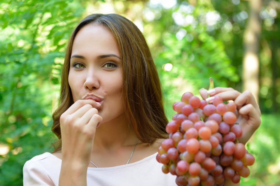 fruit-grapes