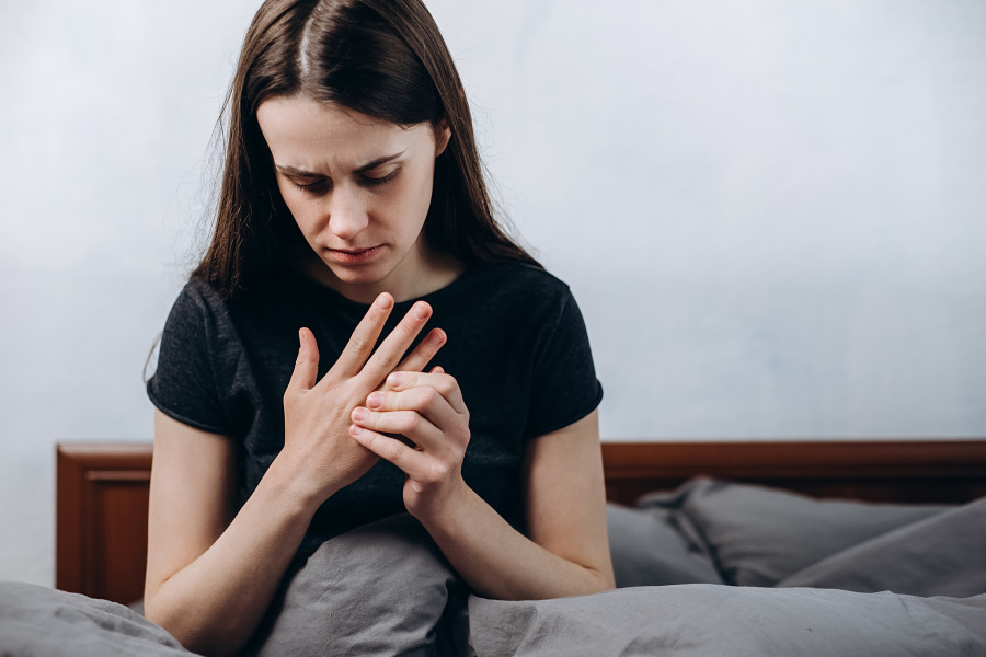 Pain-numbness-Hand-Wrist-fingers