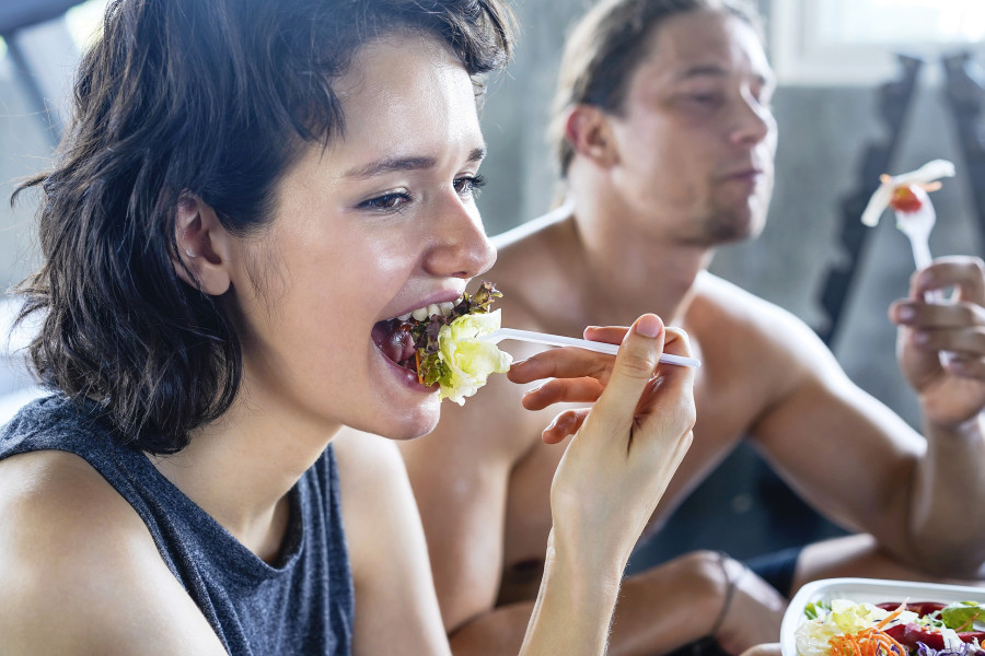 Salad-Sporty-Workout-Gym