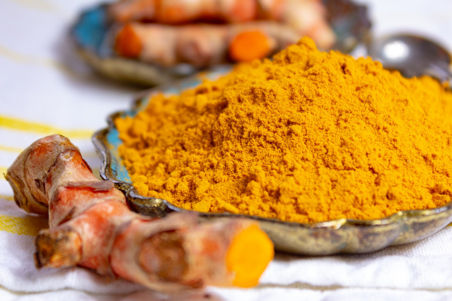 Fresh Turmeric Or Curcuma Root And Dried Powder