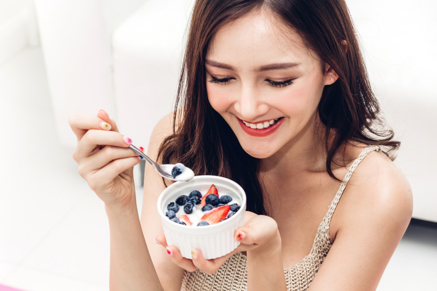 Yogurt Blueberries Strawberries