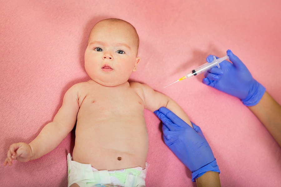 Baby receiving vaccine