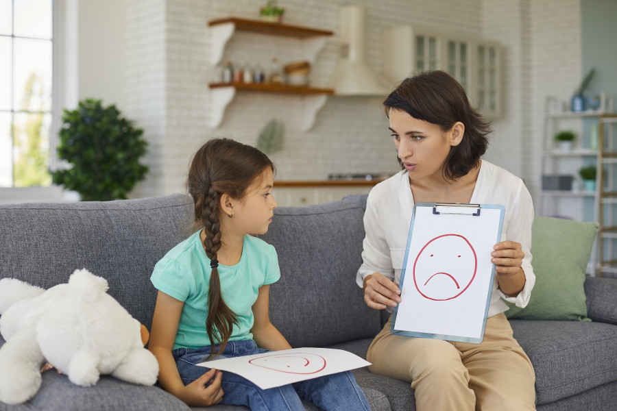 Child Psychologist Therapy Session