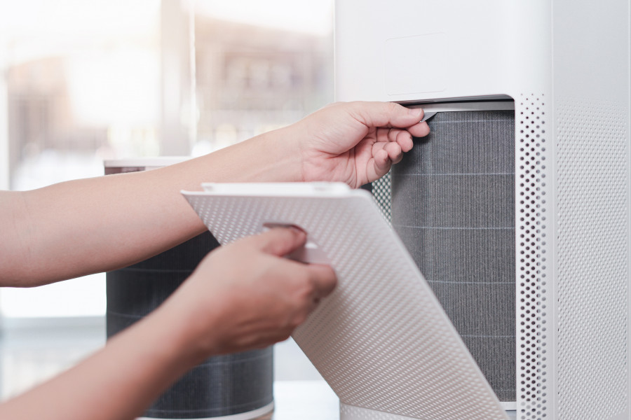air purifier check and change filter