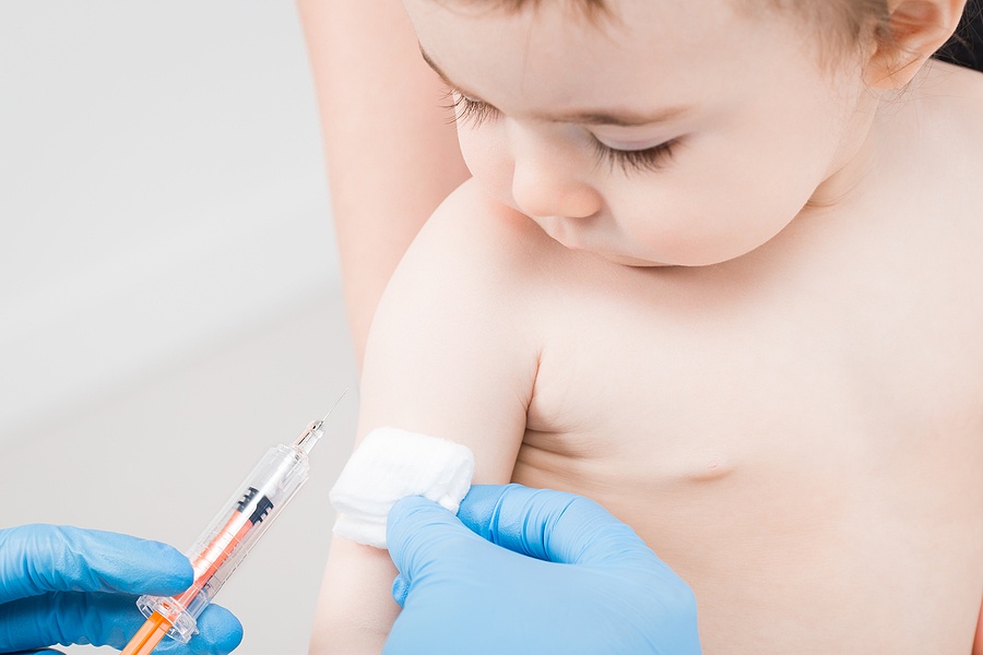 vaccine vaccination child baby doctor injection pediatrician injecting