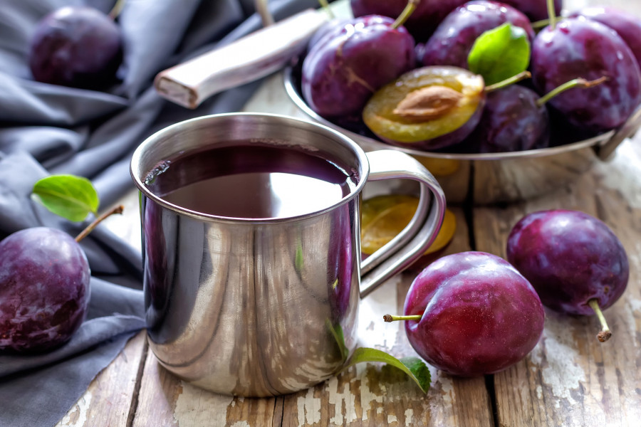 Plum prune juice