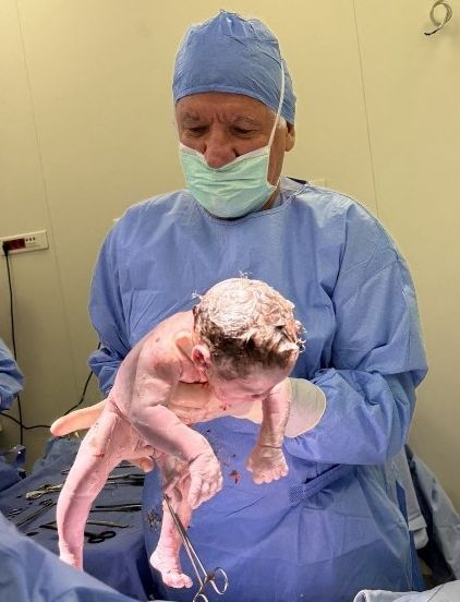 Τοκετός - Πάντος 