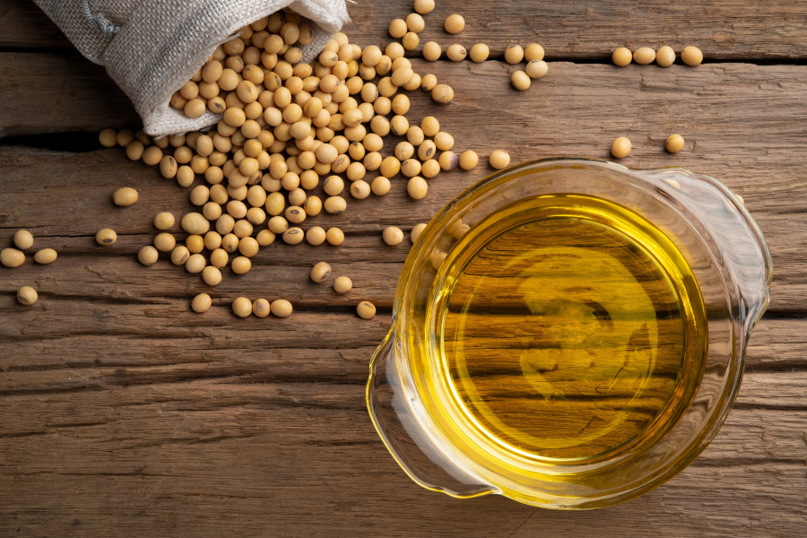Soybean Oil With Soybeans