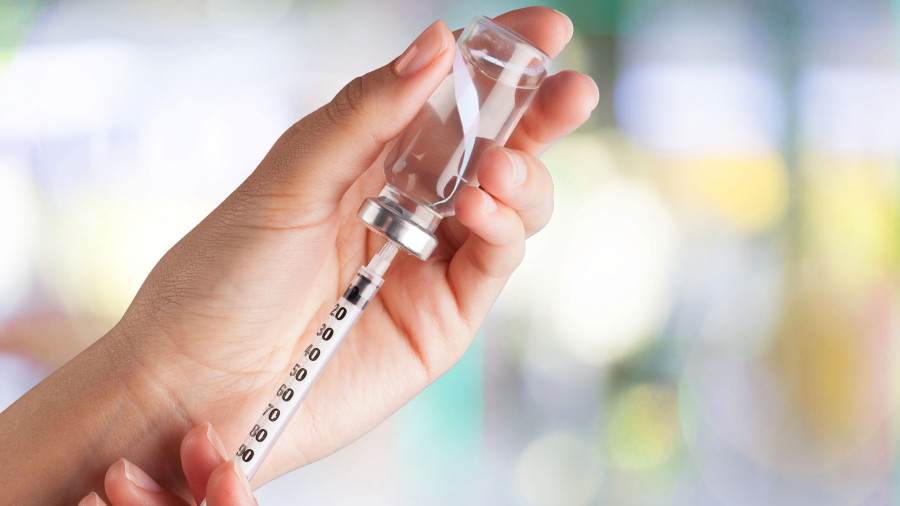 Injecting -  vaccine - flu